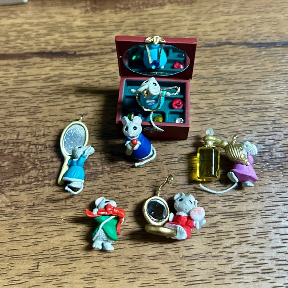 Hallmark • 3 Boxes • Tiny Mouse Treasures/ Time For A Treat/ Dad • Ornaments - Picture 10 of 16